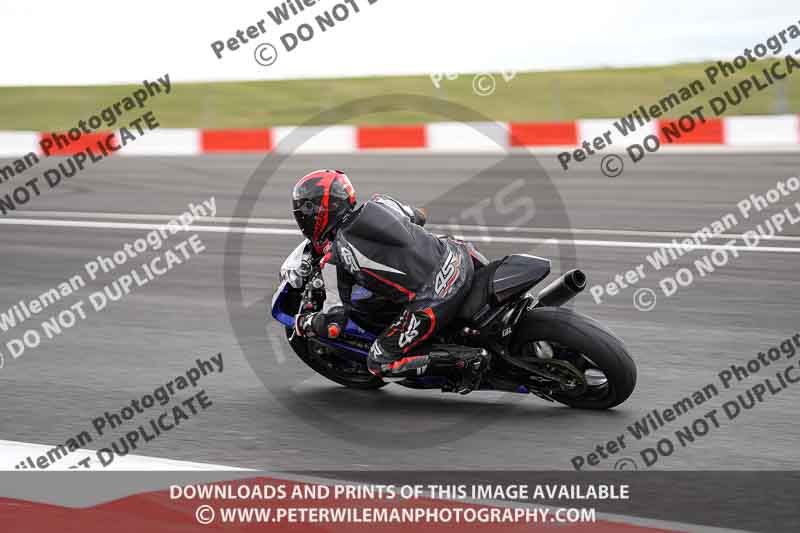 cadwell no limits trackday;cadwell park;cadwell park photographs;cadwell trackday photographs;enduro digital images;event digital images;eventdigitalimages;navarra;no limits trackdays;peter wileman photography;racing digital images;trackday digital images;trackday photos